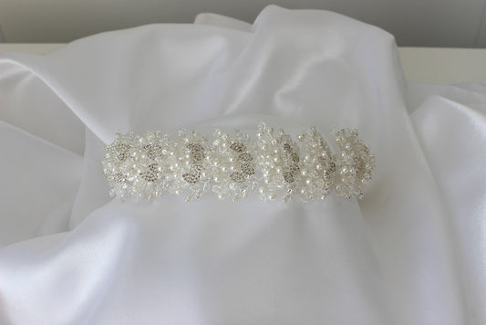 Tania silver pearl headpiece