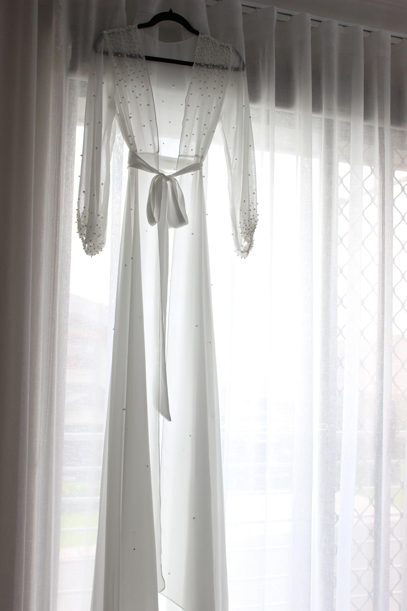 "SOFIA" Chiffon Pearl Bridal Robe