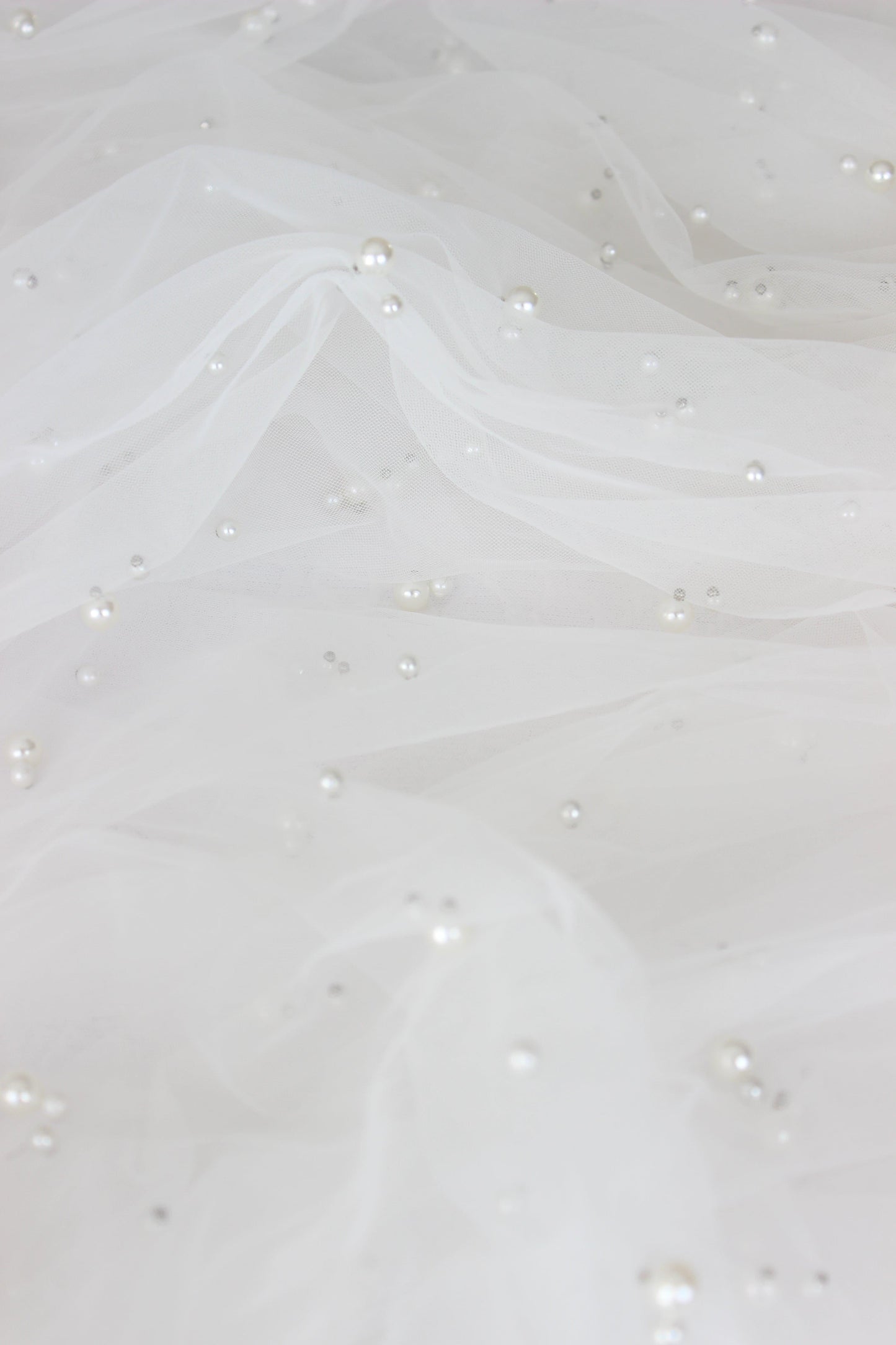 "TAHLIA" Scattered Pearl Veil 1 Tier