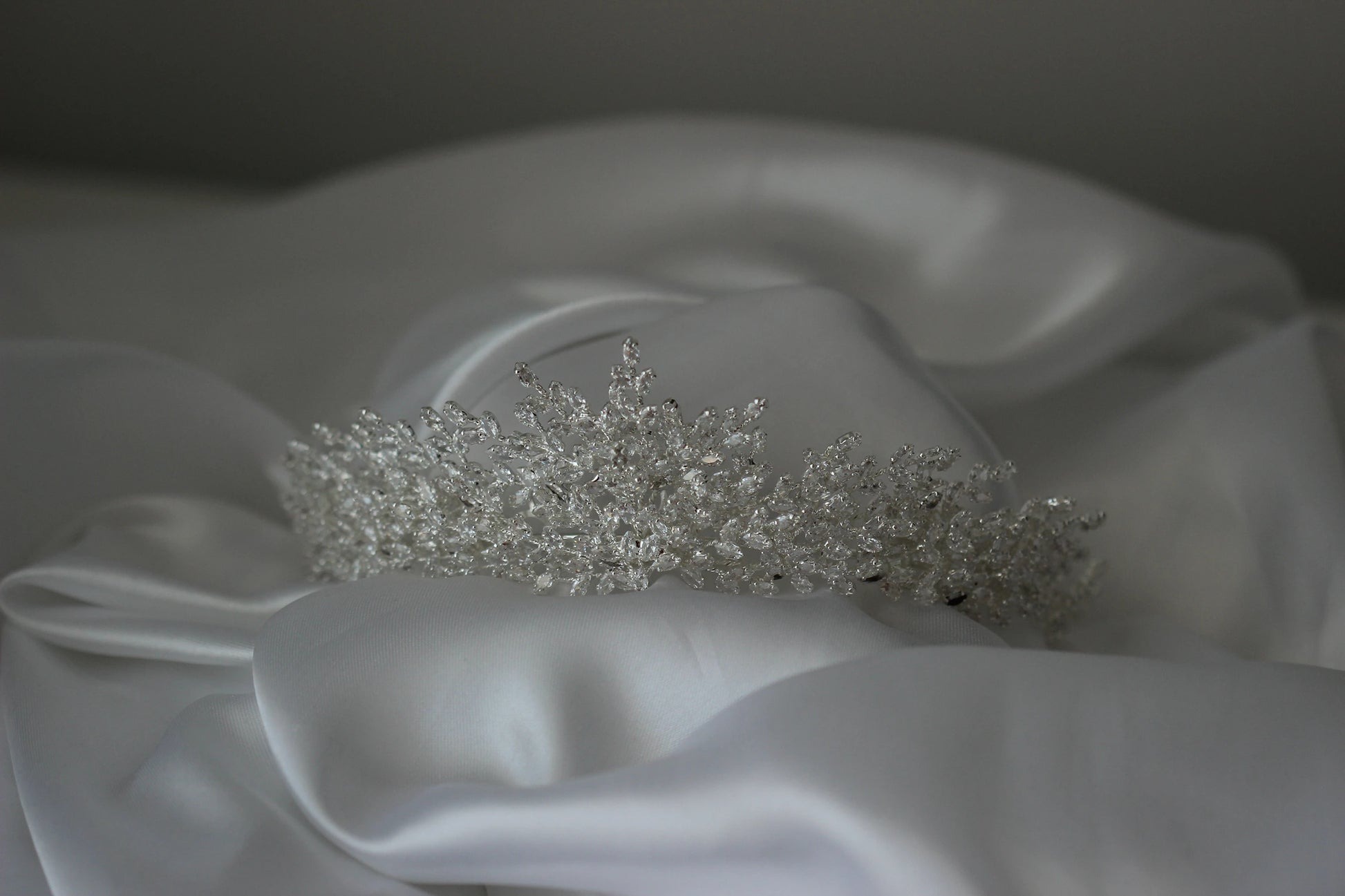 alessandra medium silver bridal crown