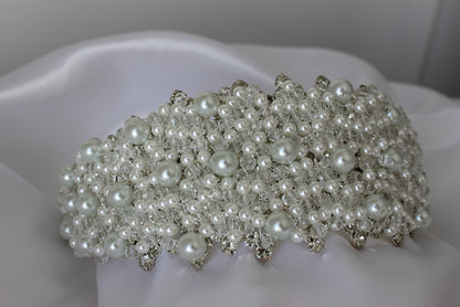 Pearl bridal headband