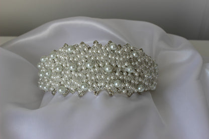 Pearl bridal headband