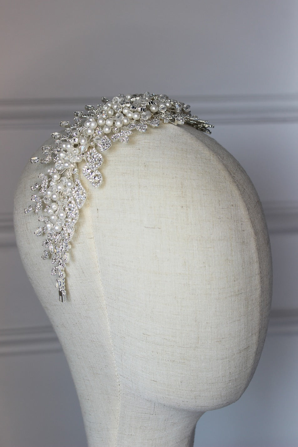 Luxury bridal headpiece