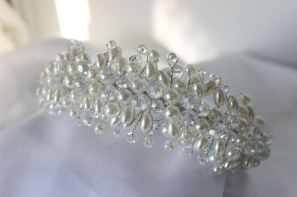 "DINA" Pearl Bridal Headpiece