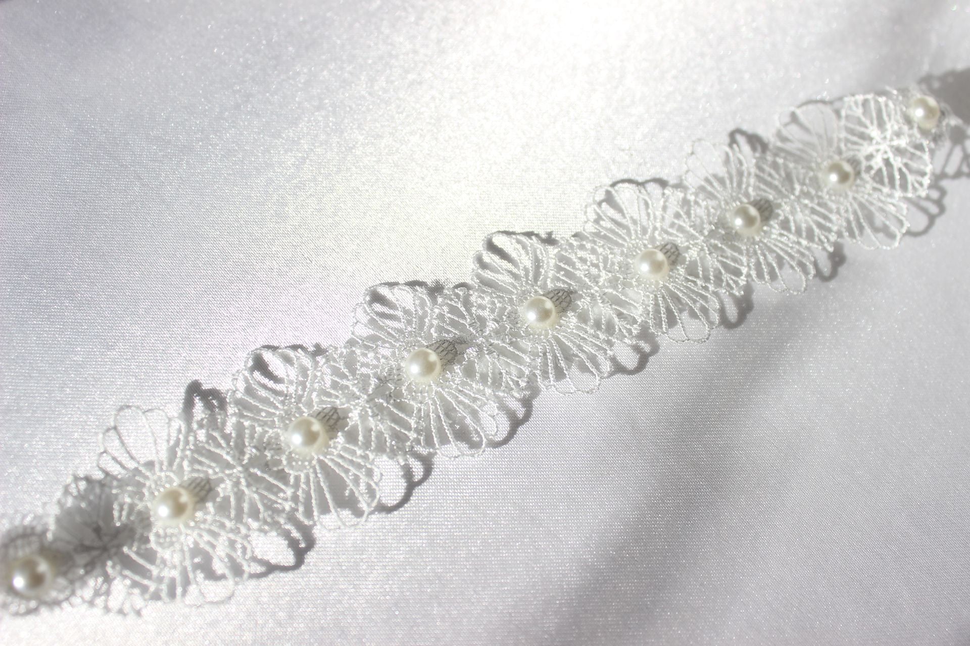 Pearl Flower Garter on white background