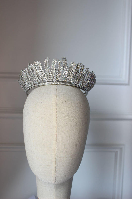 Leia silver bridal crown