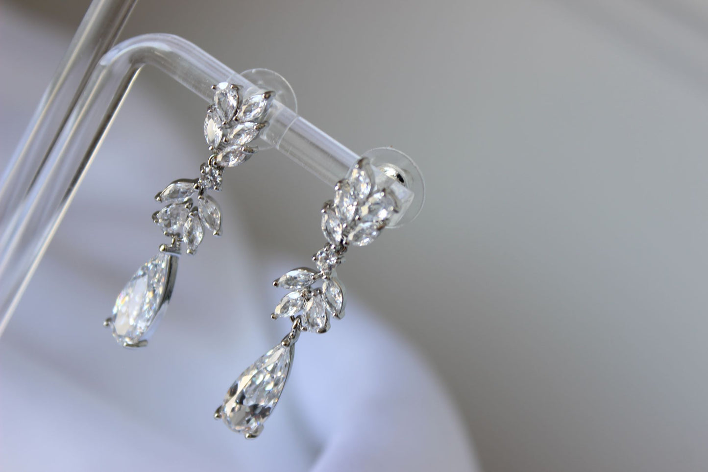 Silver earrings pear cubic zirconia