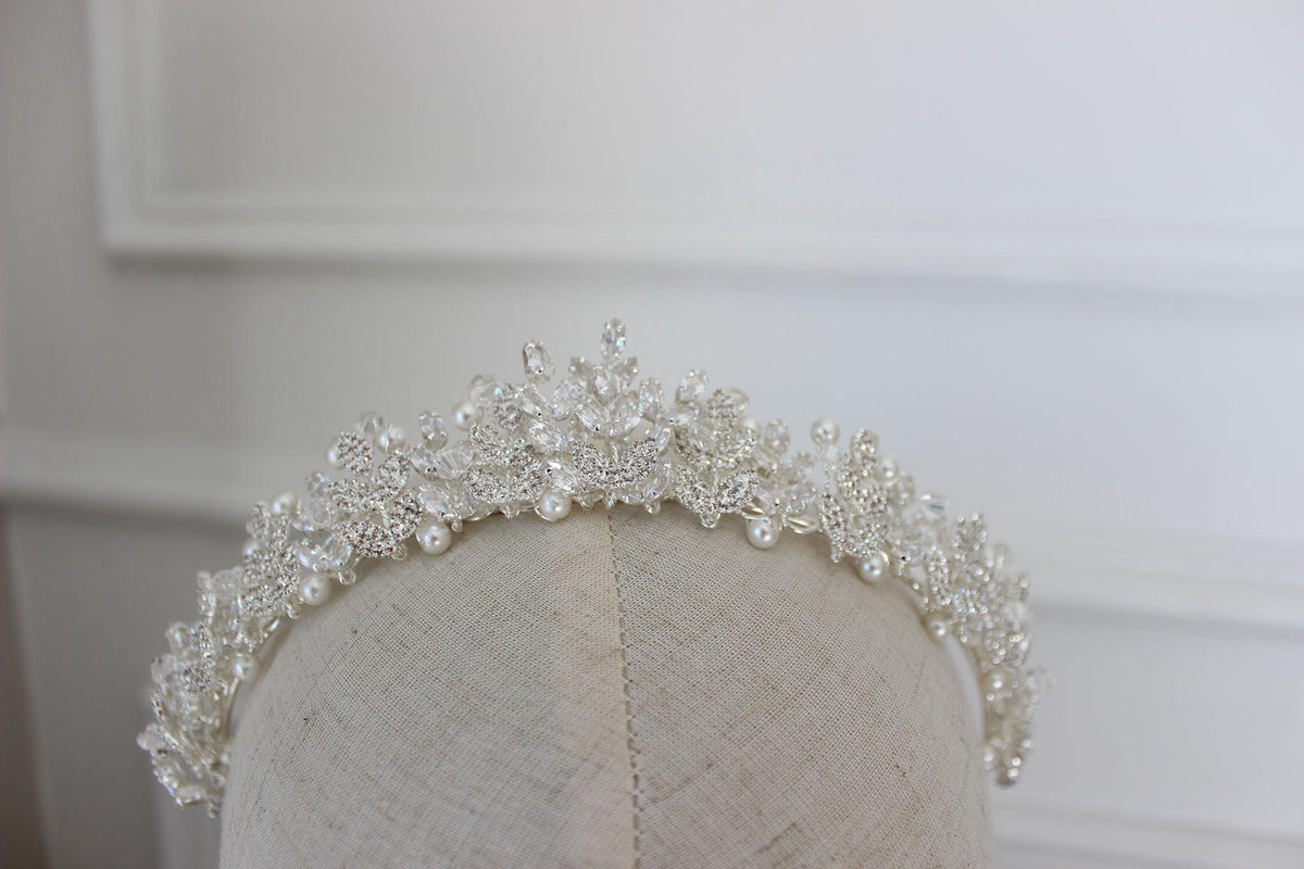 Amelia silver crystal bridal tiara close up