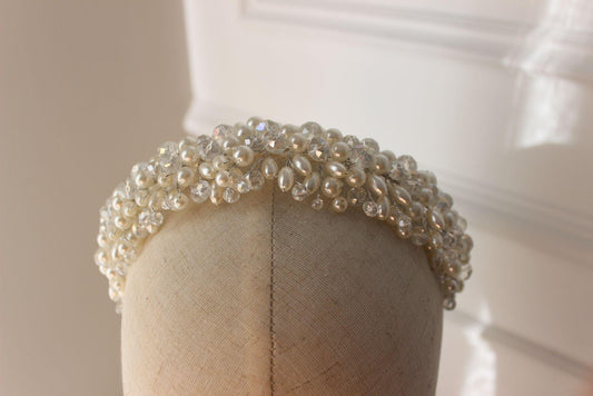 Dina pearl bridal headband