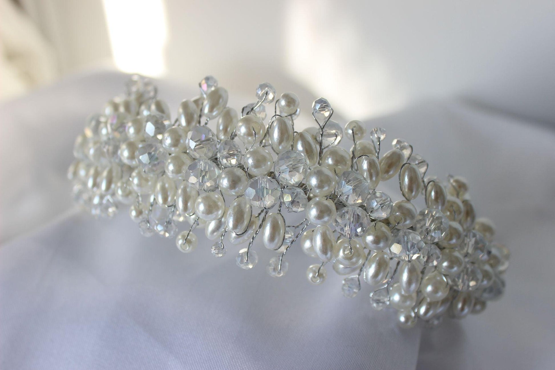 Dina pearl bridal headband