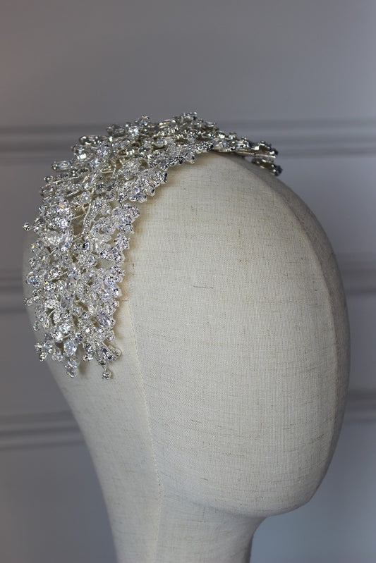 Elsie silver bridal headpiece on mannequin