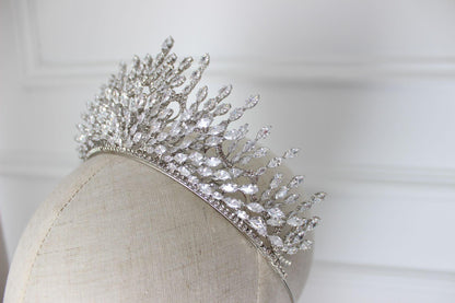 Liana large silver bridal crown