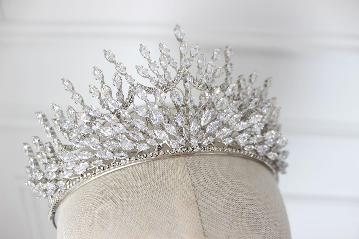 Liana large silver bridal crown