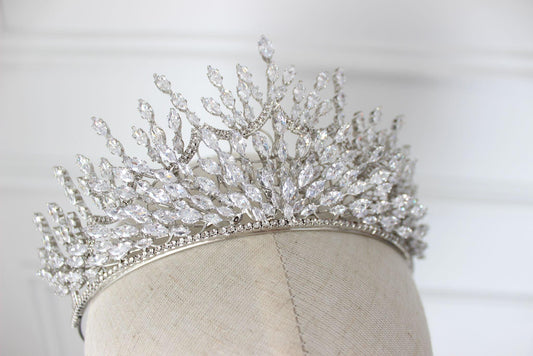 Liana large silver bridal crown