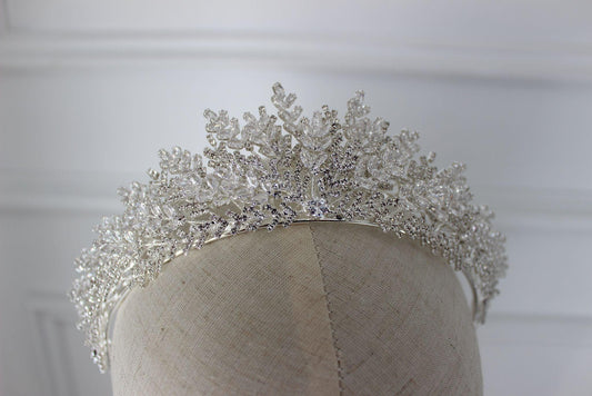 Luciana silver bridal crown