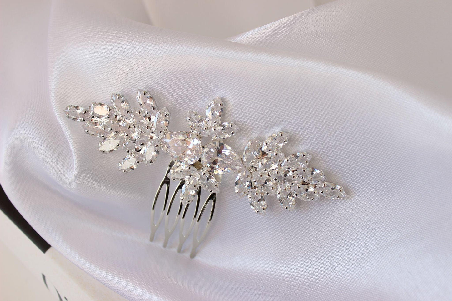 Mara crystal silver bridal hair pin