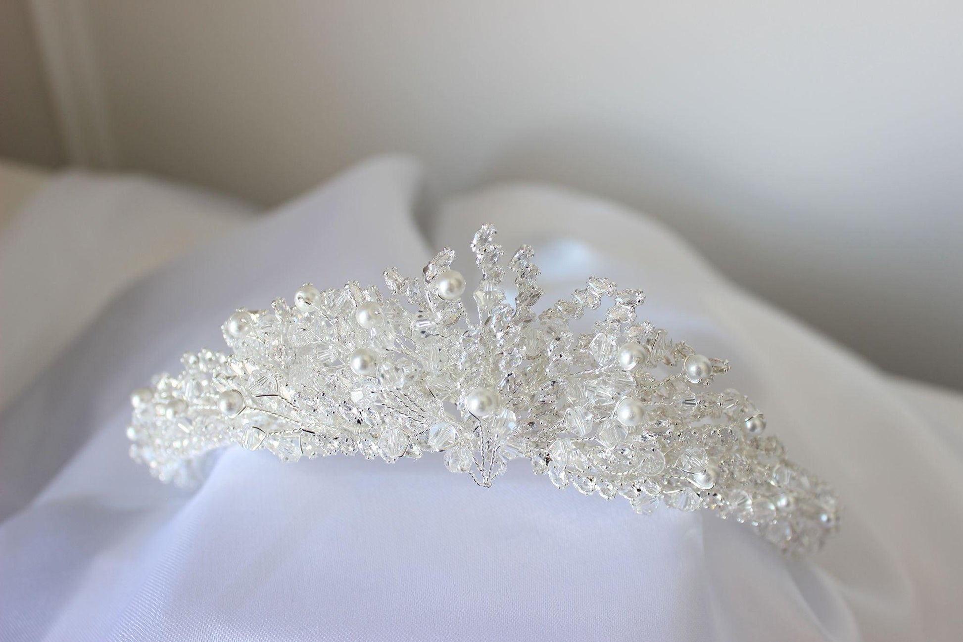 Mirna pearl & crystal silver bridal crown