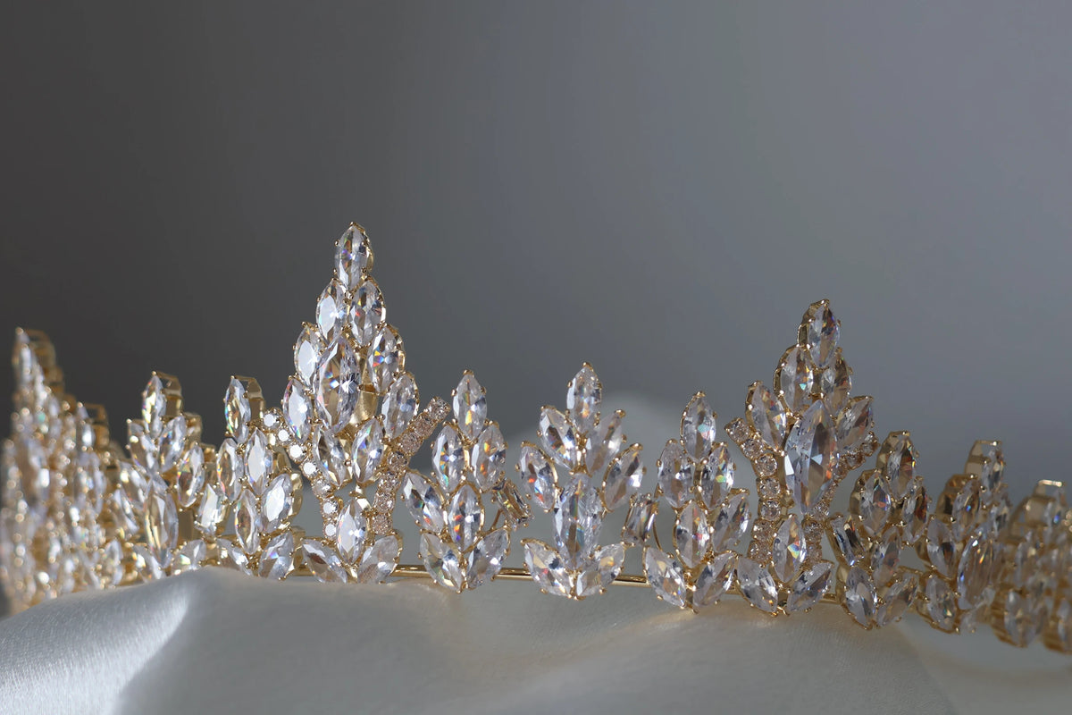 nova medium wedding crown gold