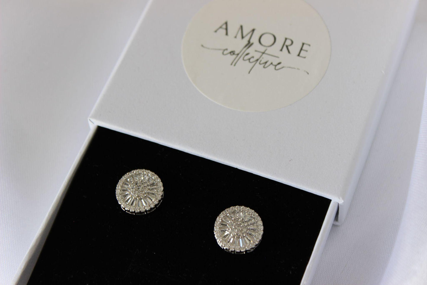 "NANCY" Small Silver Stud Earrings