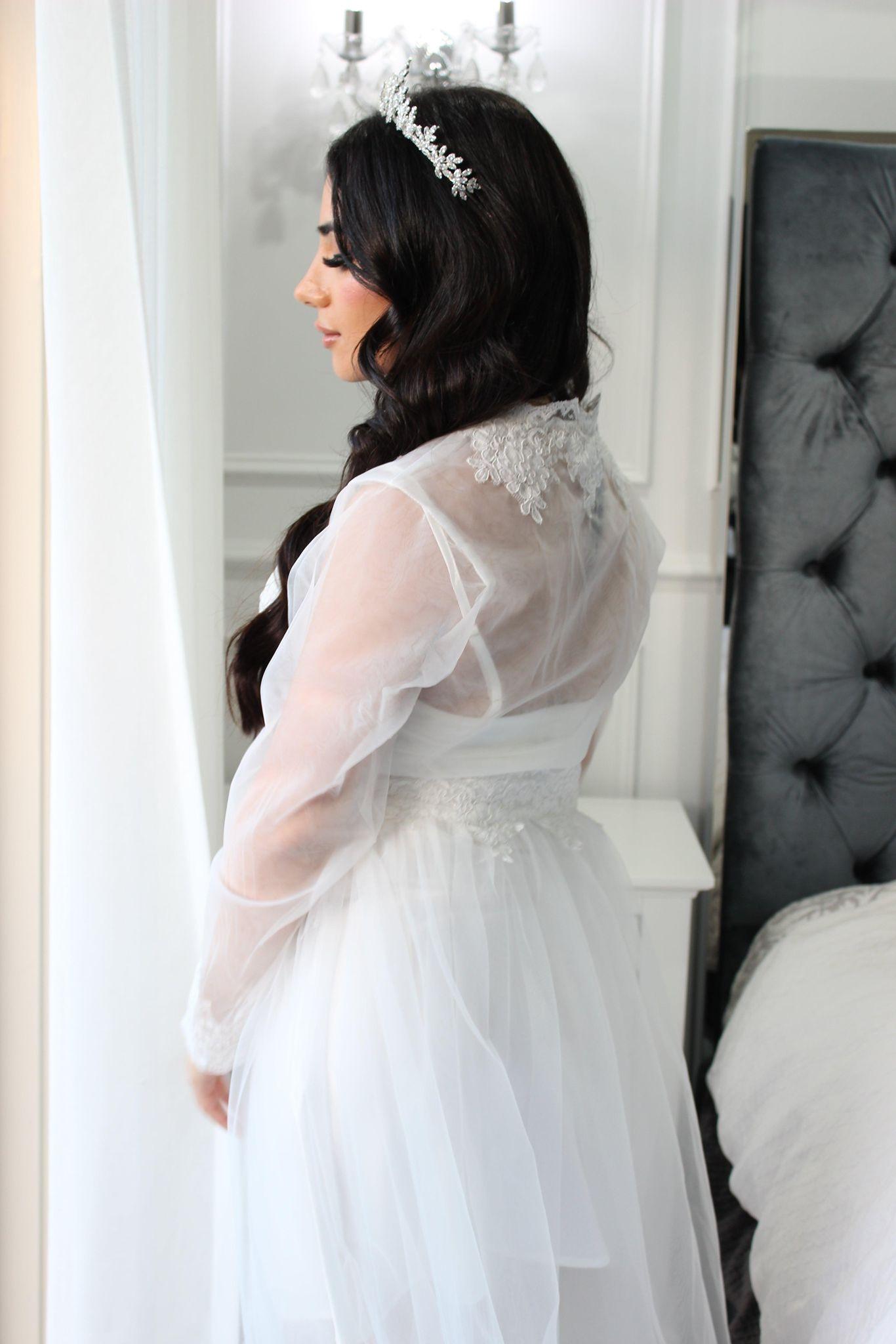 Valentina lace bridal robe